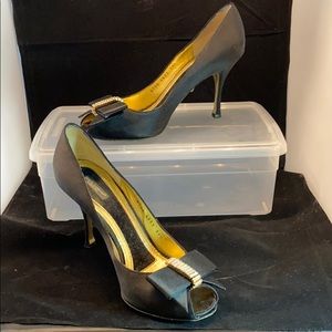 Dolce & Gabbana Size 39.5